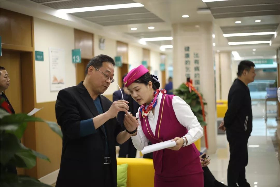 南通24小时套医保卡(北京医保卡使用指南)